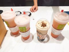 -奈雪的茶(湖滨银泰in77C区PRO店)