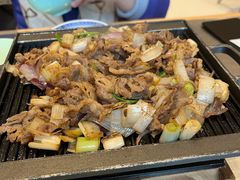 -潮界(LU·ONE凯德晶萃广场店)