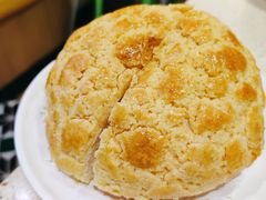 酥皮菠萝包-明腾壹间茶餐厅(新都会花园广场店)
