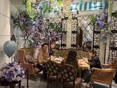 -秘密旅行Bonjour(黑金冠 江南西店)