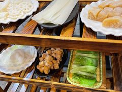 -超越炭火牛蛙火锅鸡(河东店)