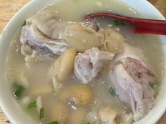 -雷祖芳老妈蹄花店