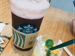 -星巴克臻选(杭州嘉里中心1F店)
