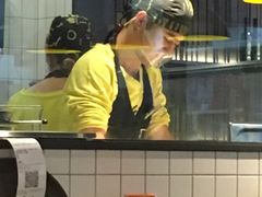 -乐凯撒披萨(东方新世界店)