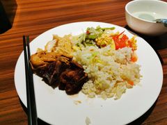 -苏州利星奔驰4S店(吴中店)