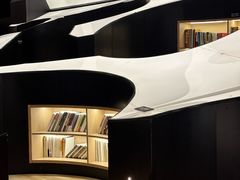 -涨巢·潮玩水疗局