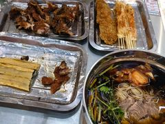 -堂堂小伙夫·辽宁小吃大排档(京西大悦城店)