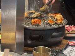 -草家酱蟹炭火烤肉店(珲春南路二店)
