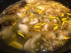 -鸿通城购物中心