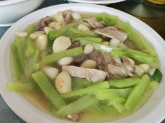 -曾氏肥肠馆(凯瑞雅居店)