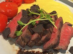 -JINNS锦时 steak&pizza(浸信会礼拜堂旧址店)