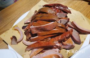 Grandmother's Smoked Braised Platter