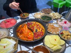 -贰回巷火锅馆(钟楼店)