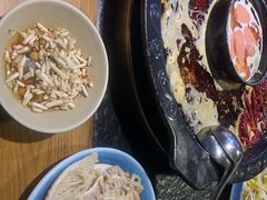 -重庆洪崖洞老火锅(音乐广场店)