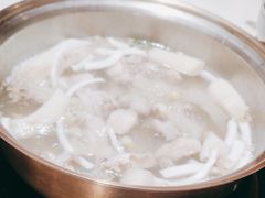 -喃喃椰·糟粕醋·椰子鸡火锅(七堡花园店)