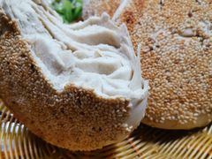 烧饼-清真喜兰老丁羊汤特色小吃