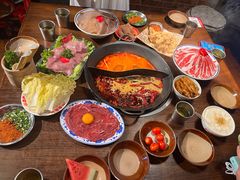 -萍姐火锅·公路夜市(武汉首店)