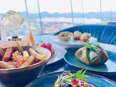 -Hi City·城市之巅