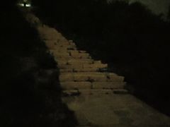 -鬼笑石后山停车场