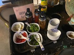 -新记印象酸菜鱼馆(天阳亲子广场店)