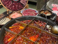 -周小明火锅(黑金冠社区店)