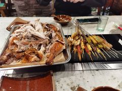 -破瓦寒窑·地摊烤羊排