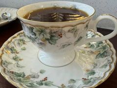 -Café Monson