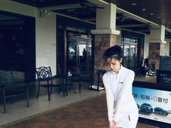 -麓湖高尔夫球俱乐部