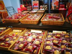 -喜万年年.嫁女饼.顺德特产(华侨城店)