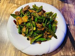 尖椒小炒肉-心怡东北烤冷面(赤峰路店)