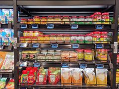 零售区-盒马鲜生(曜一城店)