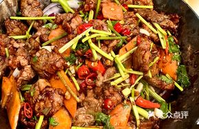 Spicy Grilled Beef Dry Pot