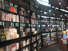 -西西弗书店(城西银泰城店)