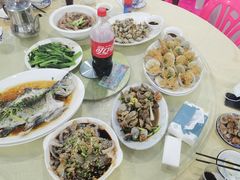 -源海渔村·现捞海鲜(大角湾店)