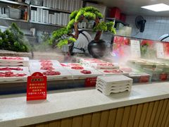-四囍码头海鲜烧烤自助火锅(外滩南京东路悦荟广场店)