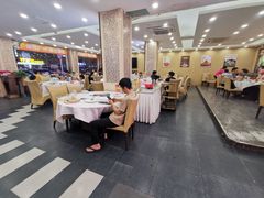 -粤盛海鲜平价店(洛溪食街店)