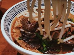 -粉吖吖·邵阳米粉(体育西路店)