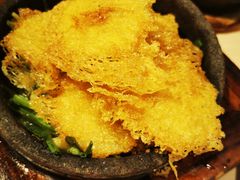 港式石锅蟹粉小笼包-避风塘(宝山万达店)