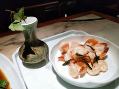 龙井凤尾虾-桂满陇·景观餐厅(新世界店)