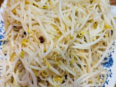 -老天桥酱肉烧饼夹肘子(天桥店)