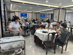 -怡园饭店-餐厅(四望亭店)