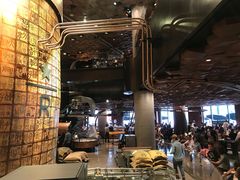 大堂-星巴克(武康路店)