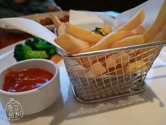 -WOLFGANG PUCK KITCHEN & BAR(迪士尼小镇店)