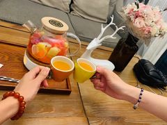 热花果茶-花十悦·鲜花咖啡餐厅(振业城一期店)
