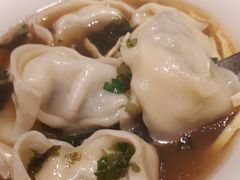 菜肉馄饨-新吉士·上海菜(浦东LCM置汇旭辉店)