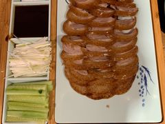 北京传统烤鸭-娄三少春饼·烤鸭(合生汇购物中心店)