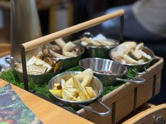 -一朵菌·野生菌探索家火锅(南亚店)