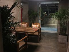 -HIGH FIVE哈福手工汉堡(桂林路店)