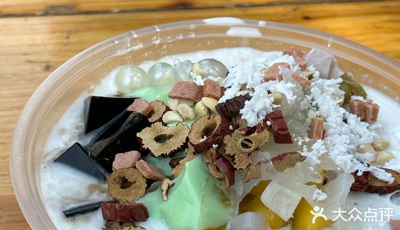 湖南大学生们真会吃啊！跟着吃准没错