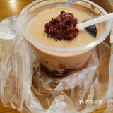 观音桥美食街的网红烧仙草。